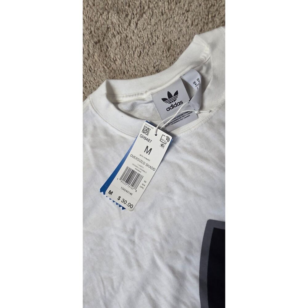 Adidas tshirt NWT - Picture 4 of 4